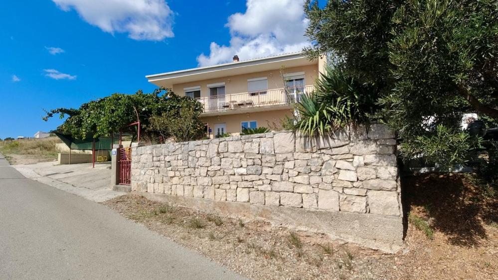 Apartman Dolores Kuciste Extérieur photo