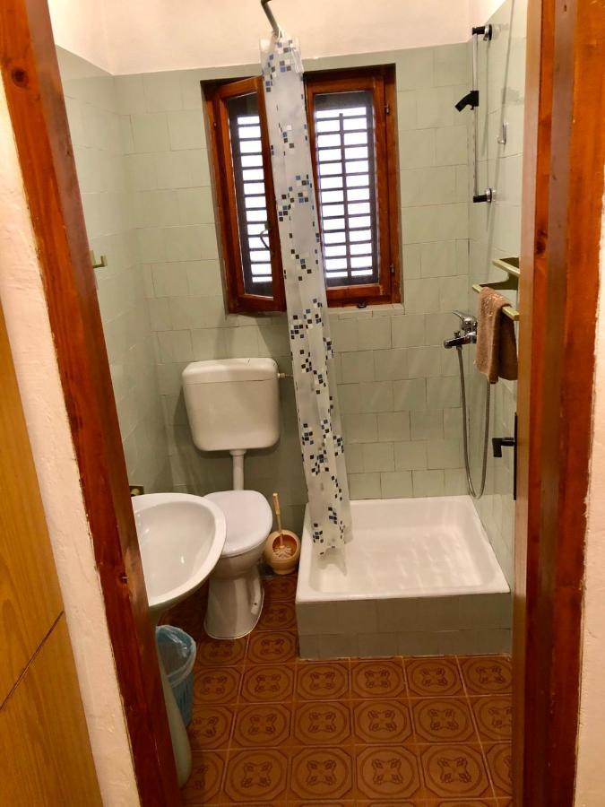Apartman Dolores Kuciste Extérieur photo
