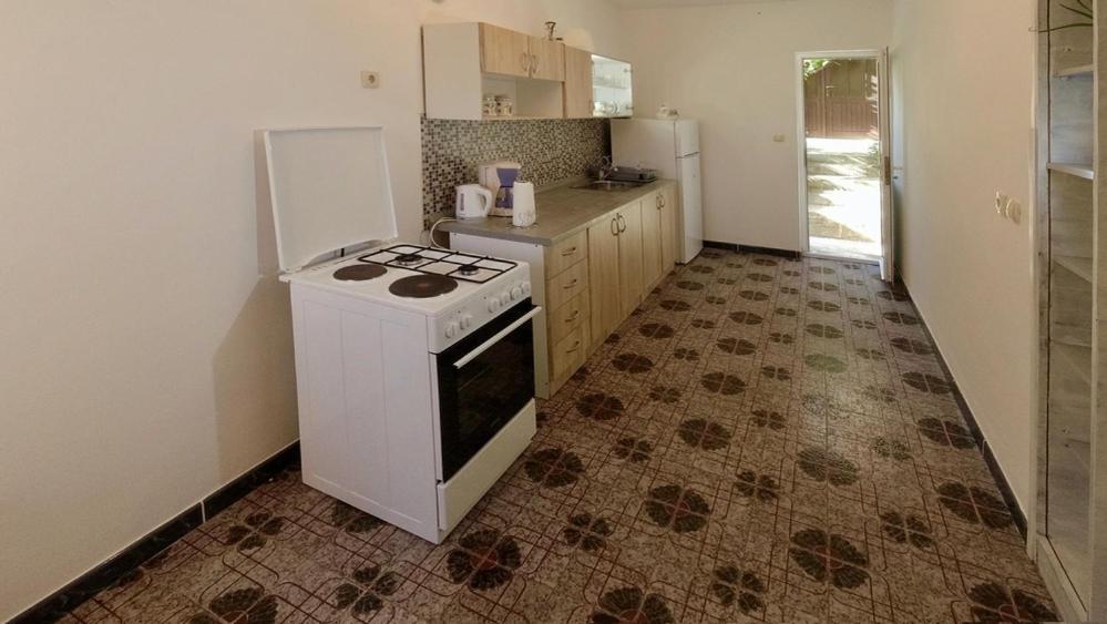 Apartman Dolores Kuciste Extérieur photo